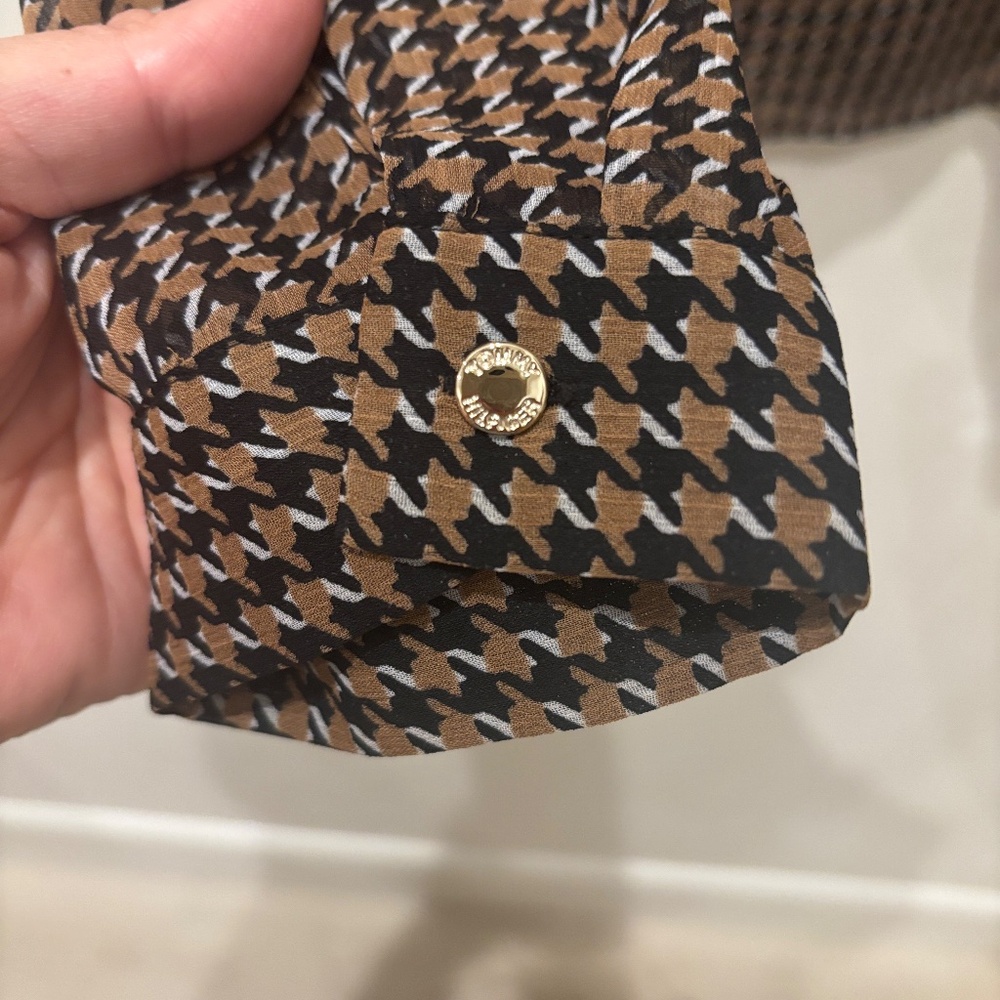 Tommy Hilfiger Brown Houndstooth Ruffle Tie Neck Long Sleeve Blouse size Large - Picture 4 of 11
